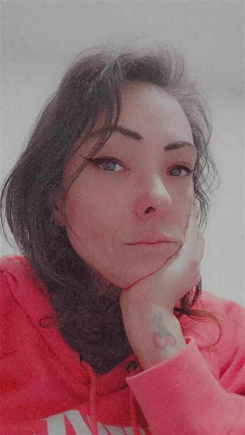 Renatha Correa (Renatha)