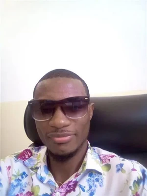 Valdemar Marcelo "Poeta das Neves"