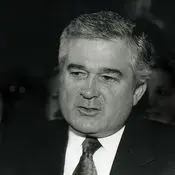 Louis V. Gerstner Jr.